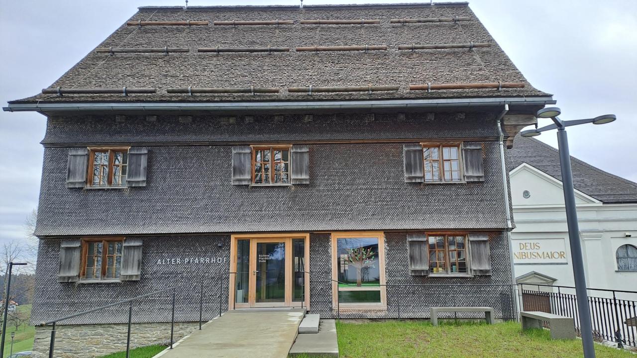 Bücherei im Alten Pfarrhof
