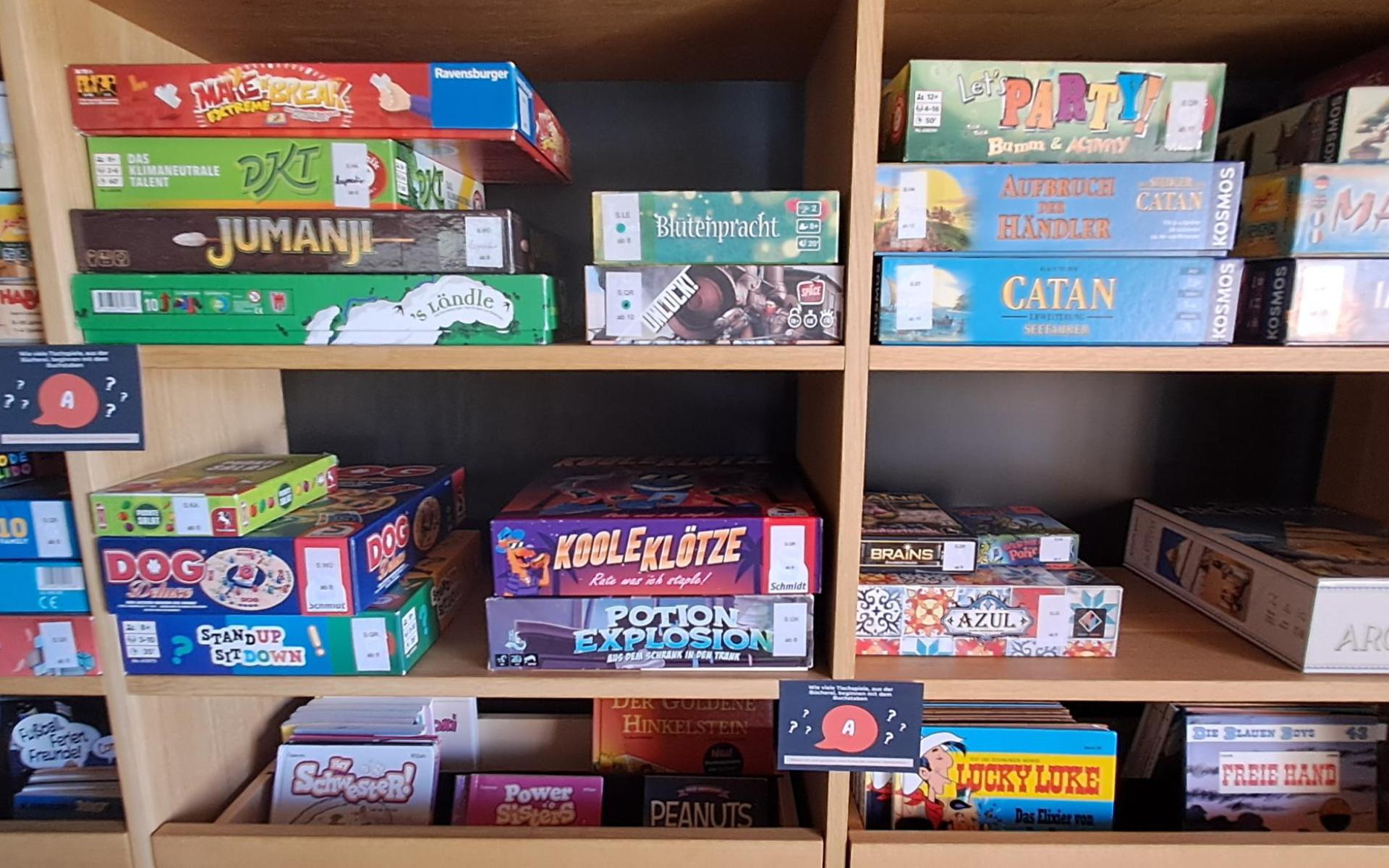 Spiele Regal 