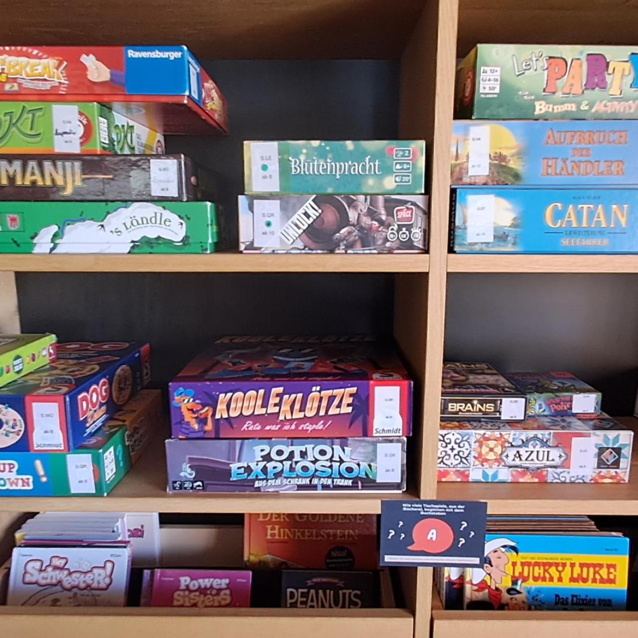 Spiele Regal 